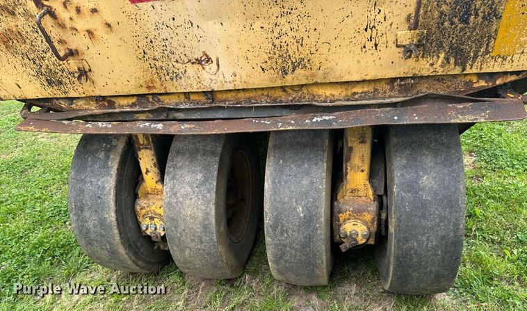 image for item DO0922 Bomag BW9R pneumatic roller