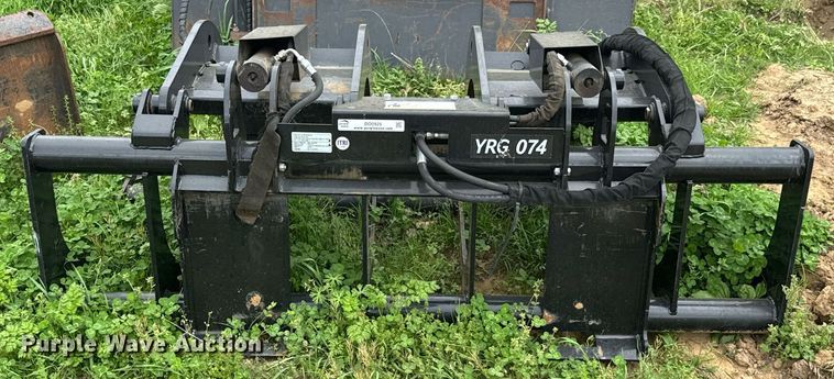 image for item DO0925 Terra Force YRG074 skid steer grapple bucket
