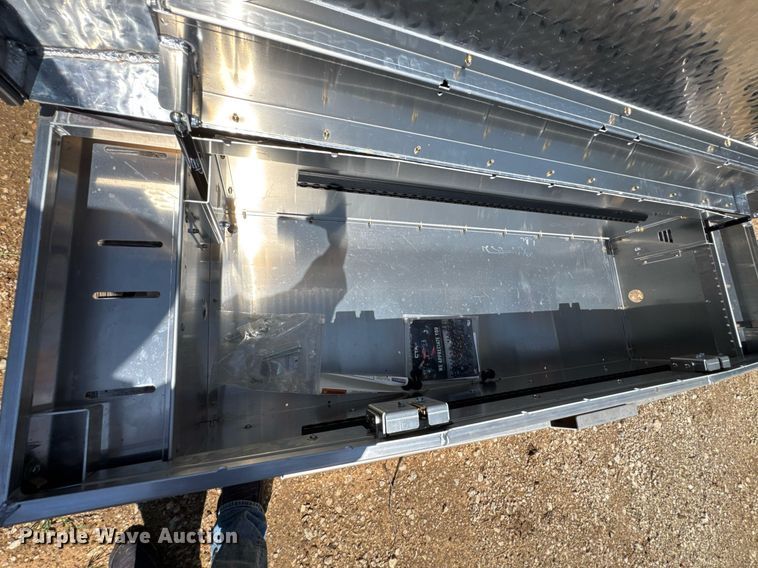 image for item DO0930 Automotive parts and accessories