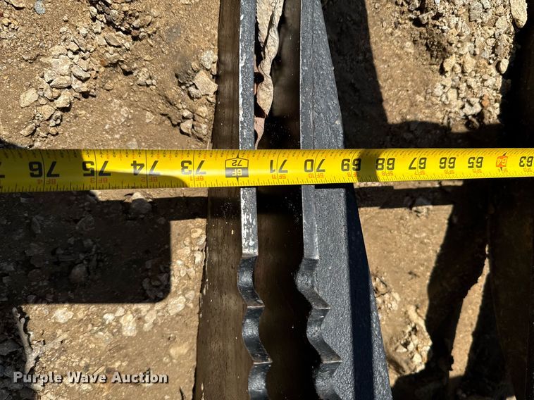 image for item DO0931 72