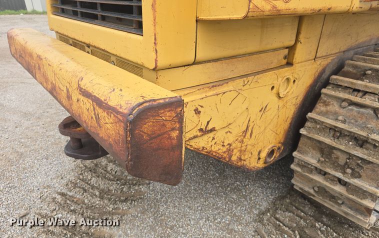 image for item DO7916 1982 Caterpillar 963 track loader