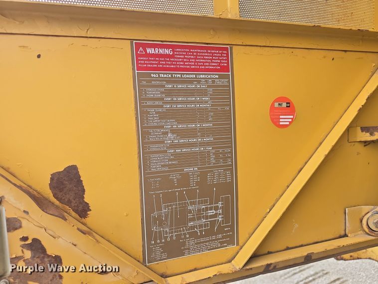 image for item DO7916 1982 Caterpillar 963 track loader