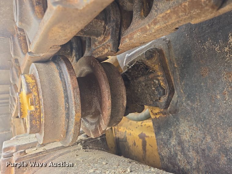 image for item DO7916 1982 Caterpillar 963 track loader