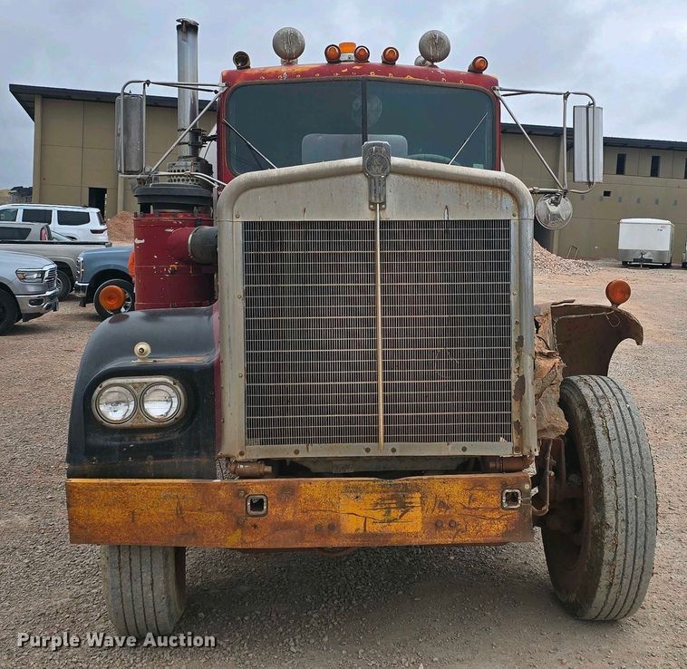 image for item DP3578 1979 Kenworth W900 water truck