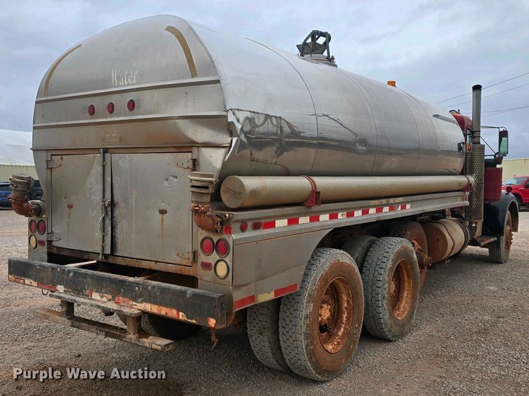 image for item DP3578 1979 Kenworth W900 water truck