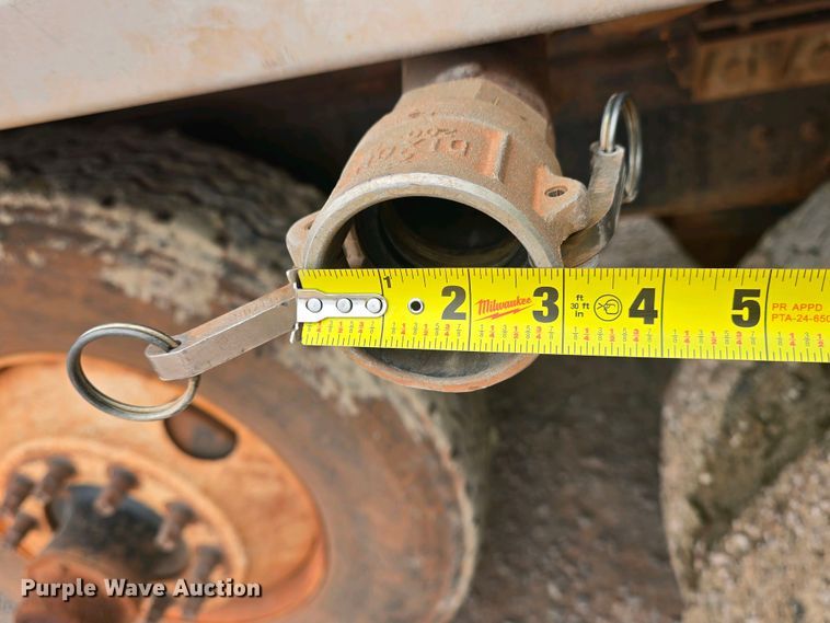 image for item DP3578 1979 Kenworth W900 water truck