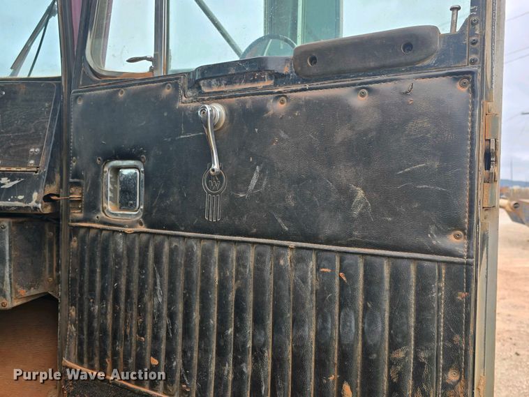 image for item DP3578 1979 Kenworth W900 water truck