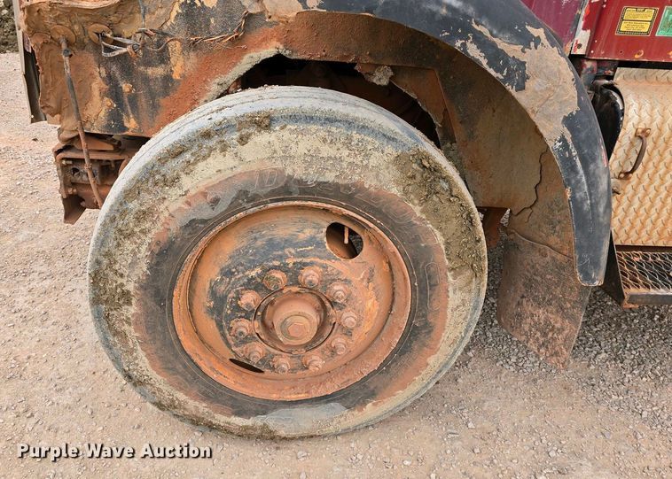 image for item DP3578 1979 Kenworth W900 water truck