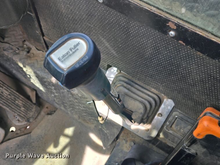 image for item DP3581 1983 FMC Link-Belt HTC-1055 crane