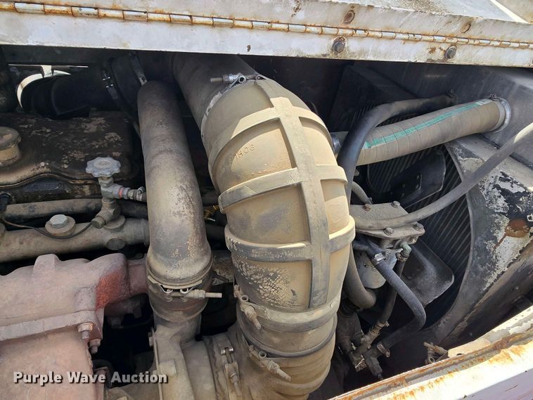 image for item DP3581 1983 FMC Link-Belt HTC-1055 crane