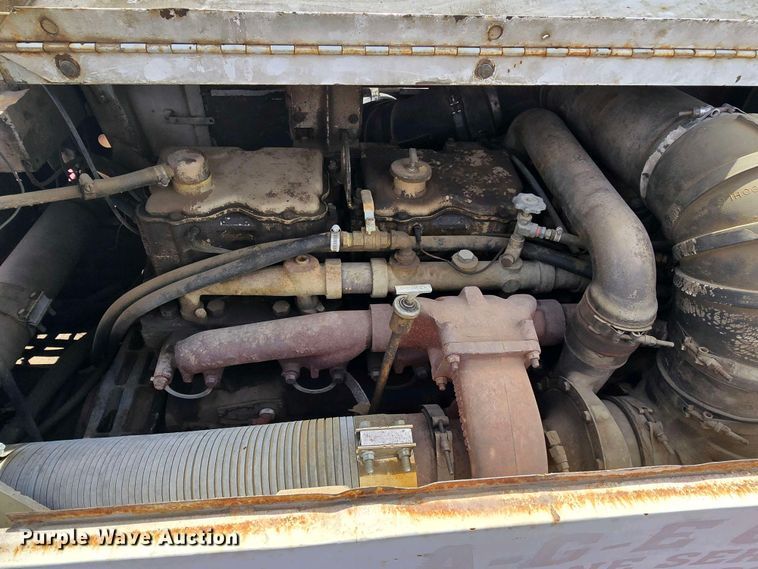 image for item DP3581 1983 FMC Link-Belt HTC-1055 crane