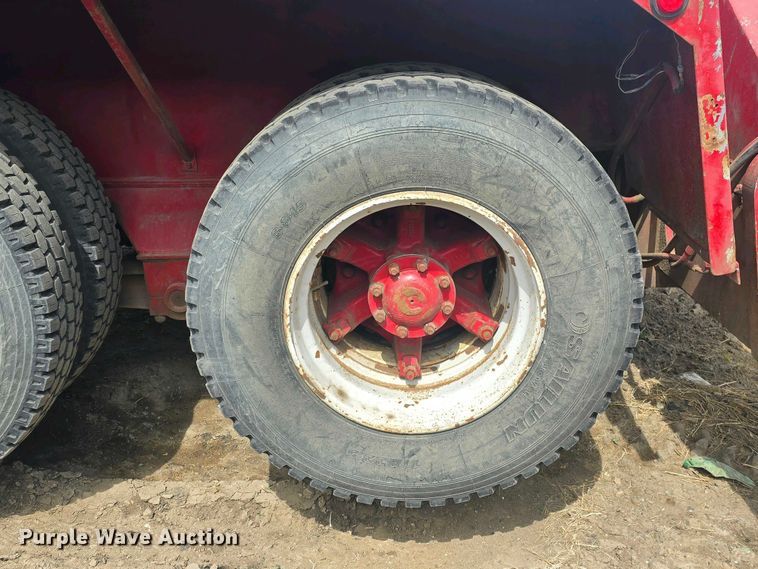 image for item DP3581 1983 FMC Link-Belt HTC-1055 crane