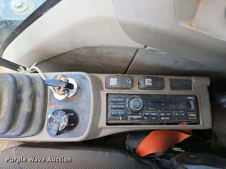 image for item DP6342 2016 Case CX80C mini excavator