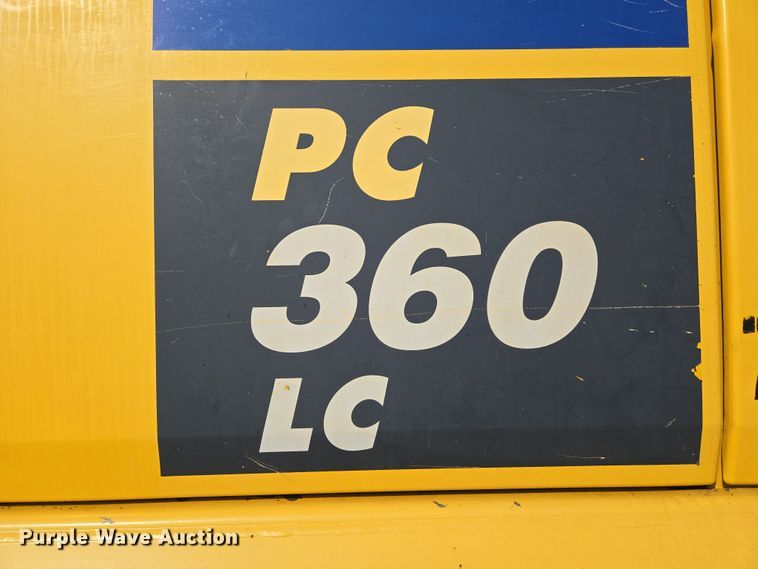 image for item DP6352 2017 Komatsu PC360LC-11 excavator