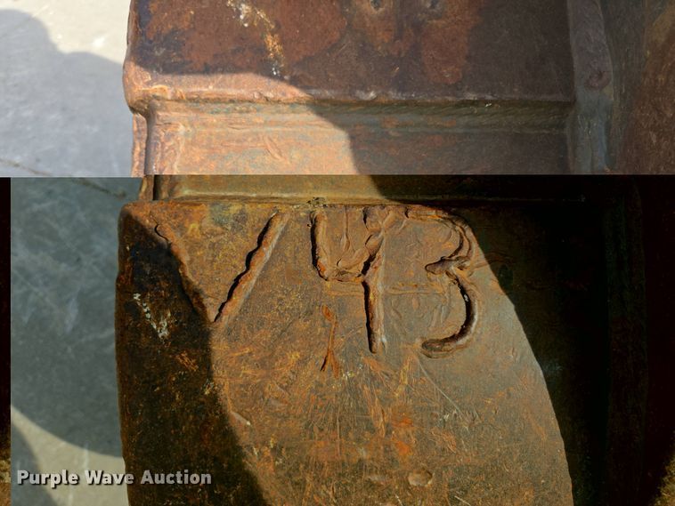 image for item DP6352 2017 Komatsu PC360LC-11 excavator