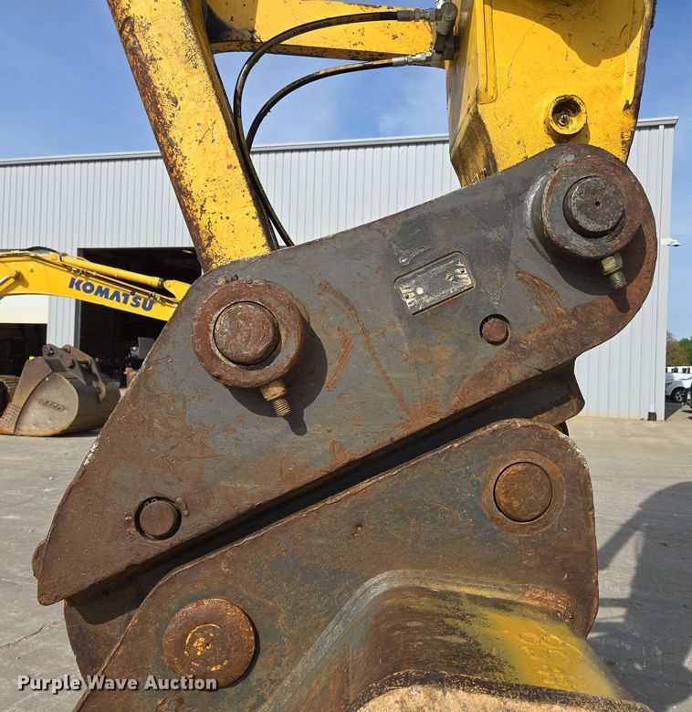 image for item DP6352 2017 Komatsu PC360LC-11 excavator