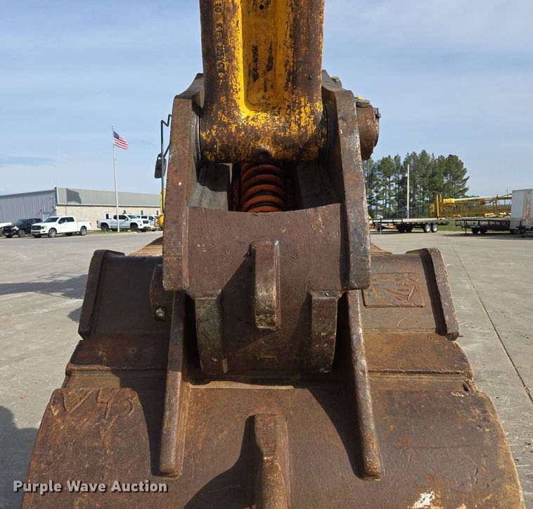 image for item DP6352 2017 Komatsu PC360LC-11 excavator