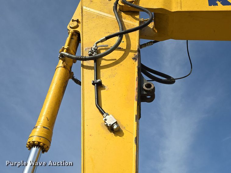 image for item DP6352 2017 Komatsu PC360LC-11 excavator