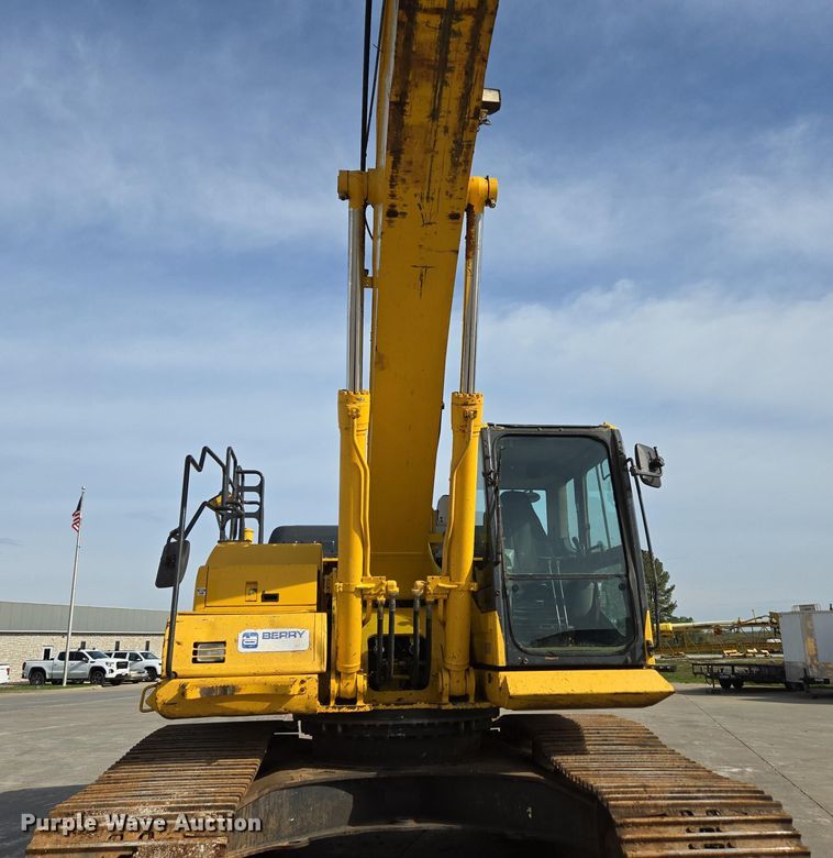 image for item DP6352 2017 Komatsu PC360LC-11 excavator