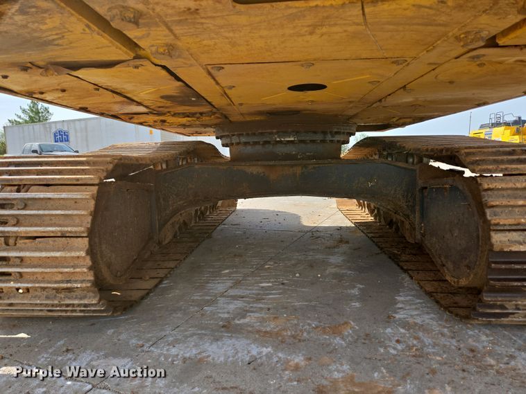 image for item DP6352 2017 Komatsu PC360LC-11 excavator