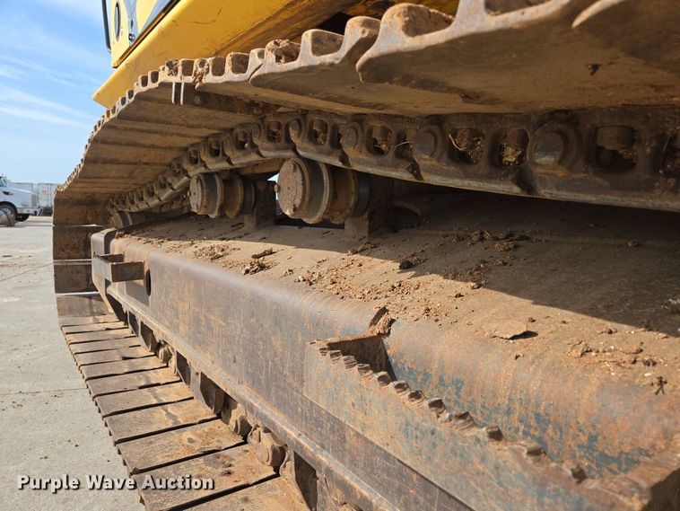 image for item DP6352 2017 Komatsu PC360LC-11 excavator