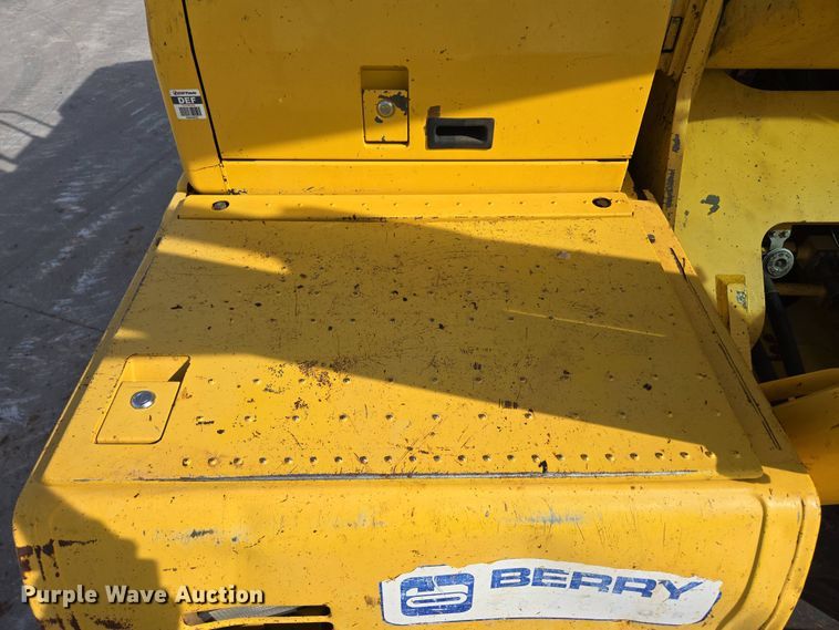 image for item DP6352 2017 Komatsu PC360LC-11 excavator