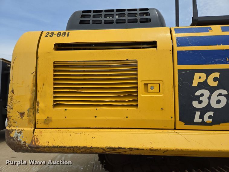 image for item DP6352 2017 Komatsu PC360LC-11 excavator