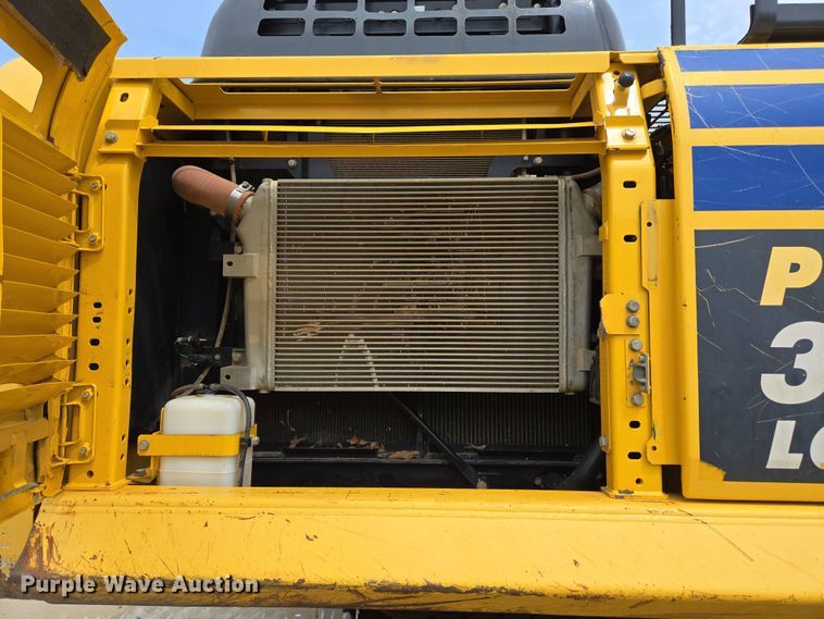 image for item DP6352 2017 Komatsu PC360LC-11 excavator