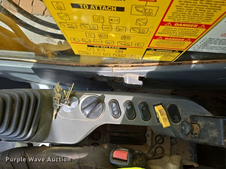 image for item DP6352 2017 Komatsu PC360LC-11 excavator