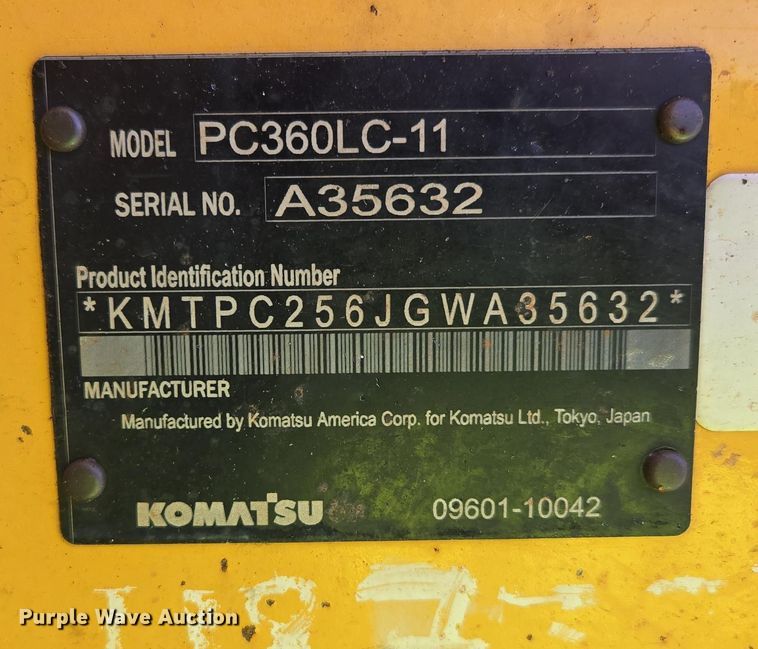 image for item DP6352 2017 Komatsu PC360LC-11 excavator