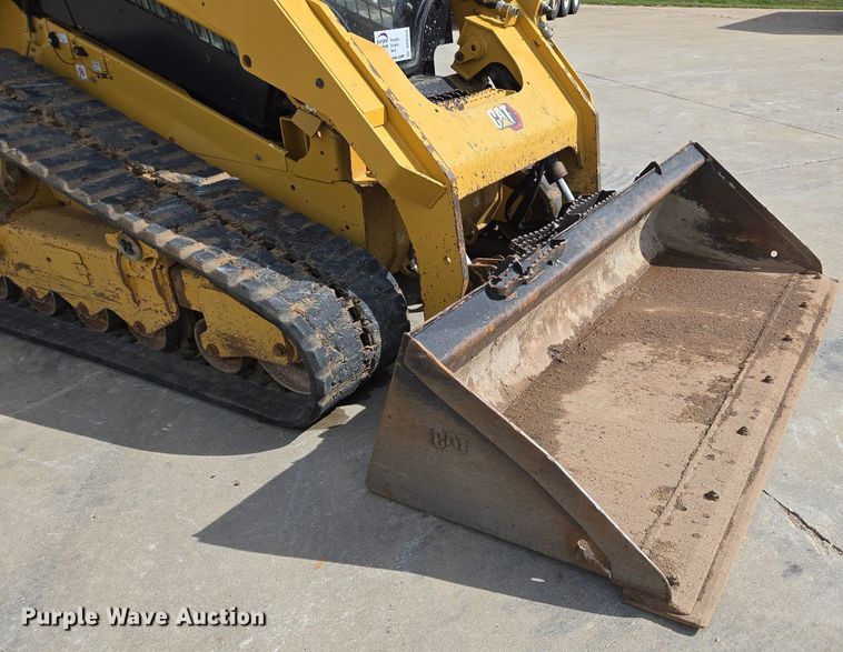 image for item DP6353 2021 Caterpillar 299D3 tracked skid steer loader