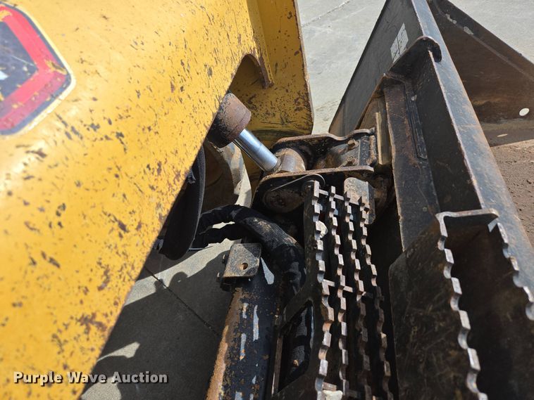 image for item DP6353 2021 Caterpillar 299D3 tracked skid steer loader