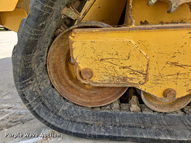 image for item DP6353 2021 Caterpillar 299D3 tracked skid steer loader
