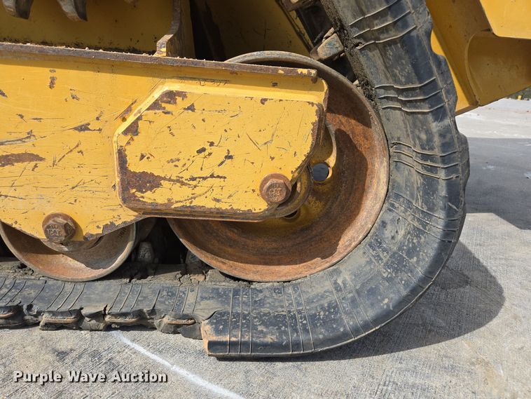 image for item DP6353 2021 Caterpillar 299D3 tracked skid steer loader