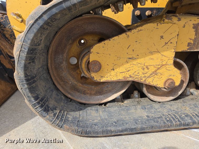 image for item DP6353 2021 Caterpillar 299D3 tracked skid steer loader