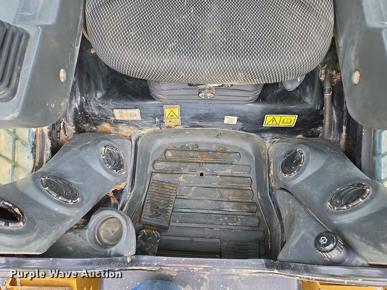 image for item DP6353 2021 Caterpillar 299D3 tracked skid steer loader