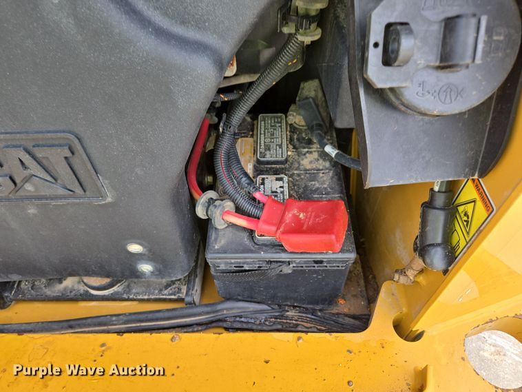 image for item DP6353 2021 Caterpillar 299D3 tracked skid steer loader