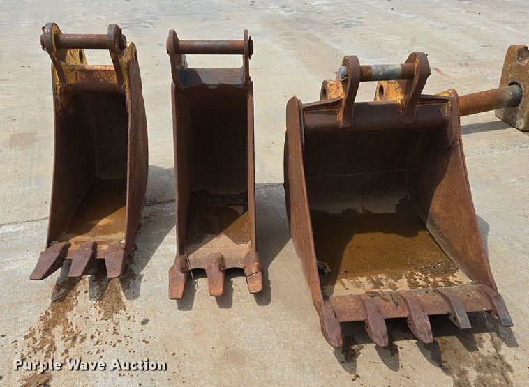 image for item DP6358 (3) backhoe buckets