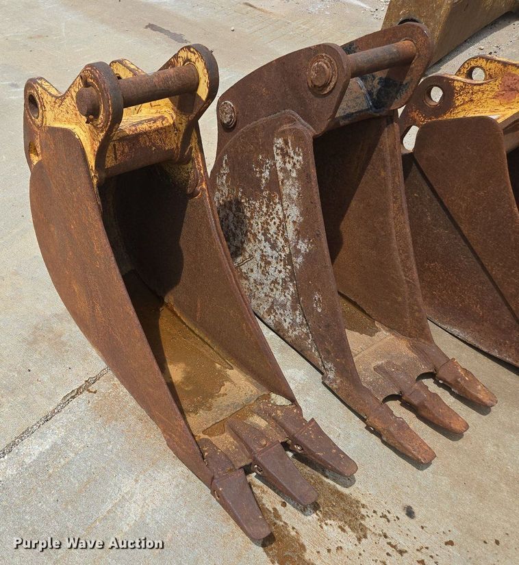 image for item DP6358 (3) backhoe buckets