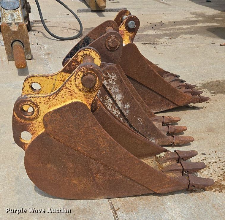 image for item DP6358 (3) backhoe buckets