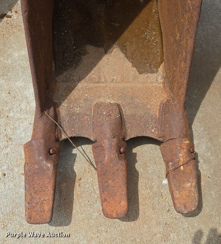 image for item DP6358 (3) backhoe buckets