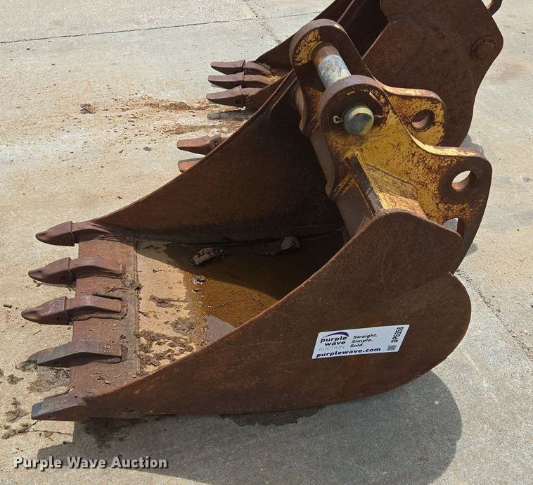 image for item DP6358 (3) backhoe buckets