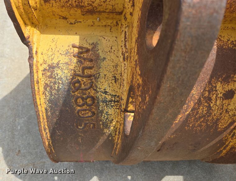 image for item DP6358 (3) backhoe buckets