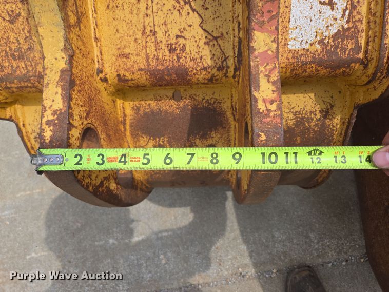 image for item DP6358 (3) backhoe buckets