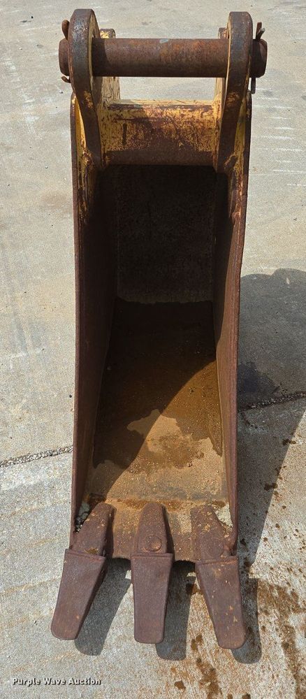 image for item DP6358 (3) backhoe buckets