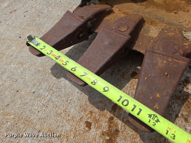 image for item DP6358 (3) backhoe buckets