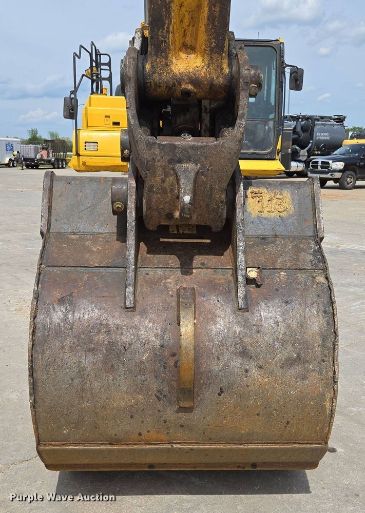 image for item DP6359 2020 Komatsu PC360LC-11 excavator