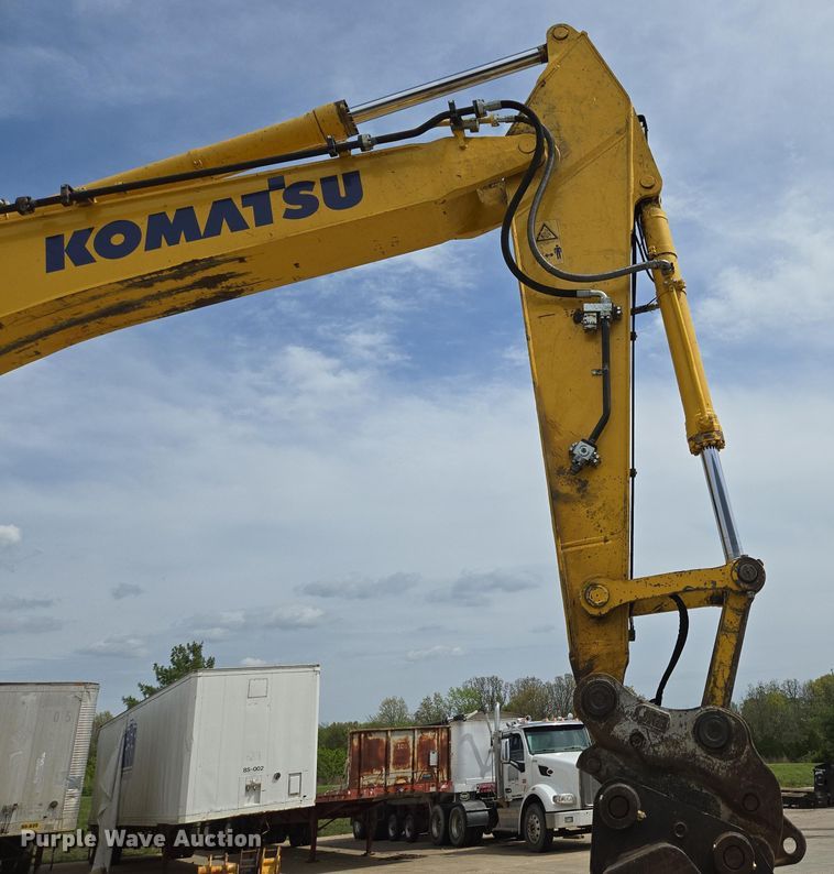 image for item DP6359 2020 Komatsu PC360LC-11 excavator