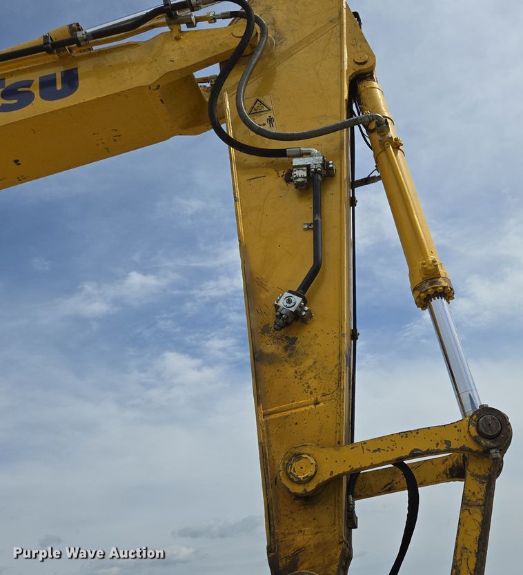 image for item DP6359 2020 Komatsu PC360LC-11 excavator