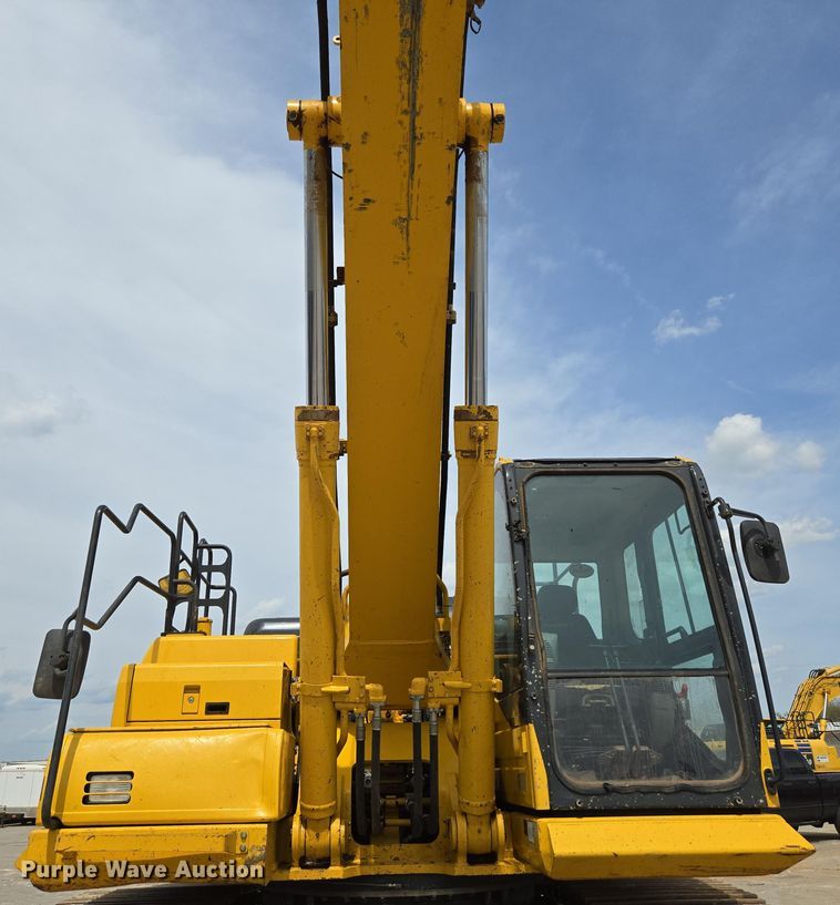 image for item DP6359 2020 Komatsu PC360LC-11 excavator